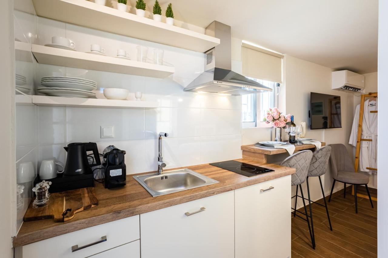 Villy'S Comfort Zone Apartments Kalamata Dış mekan fotoğraf