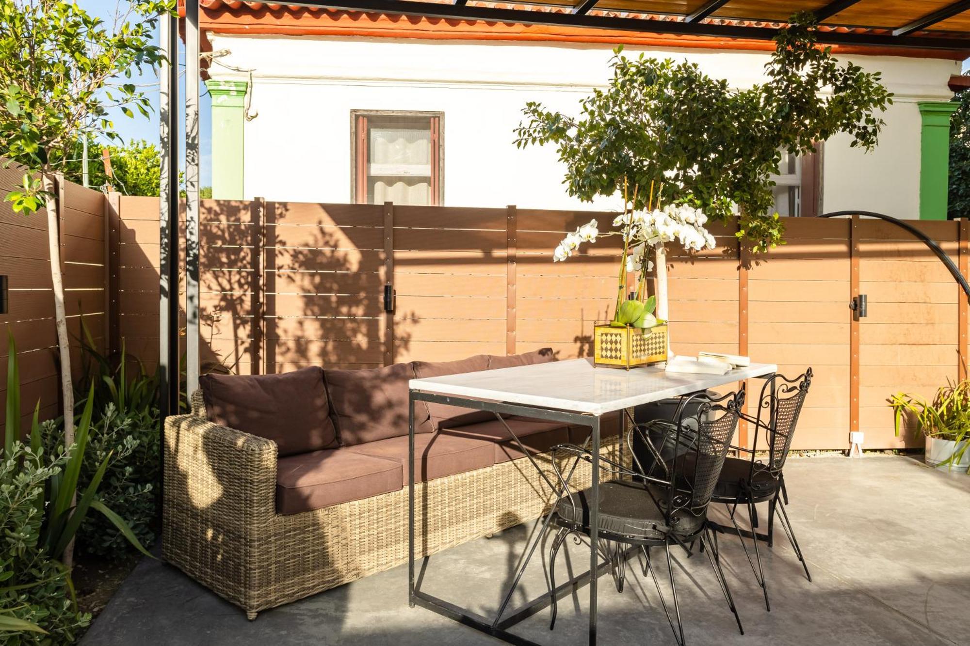 Villy'S Comfort Zone Apartments Kalamata Dış mekan fotoğraf