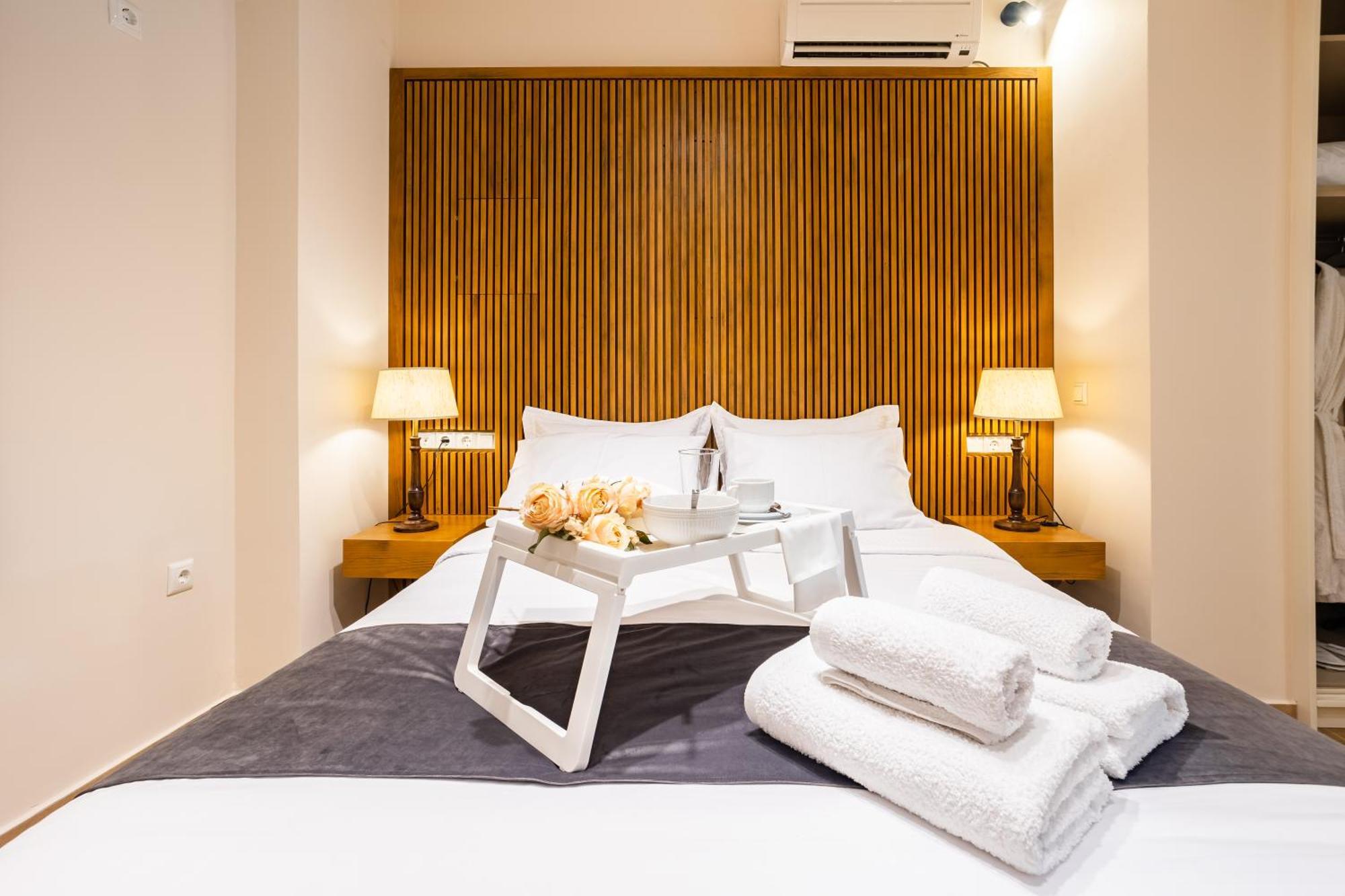Villy'S Comfort Zone Apartments Kalamata Dış mekan fotoğraf